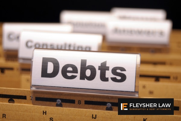 Benefits and risks of debt settlement